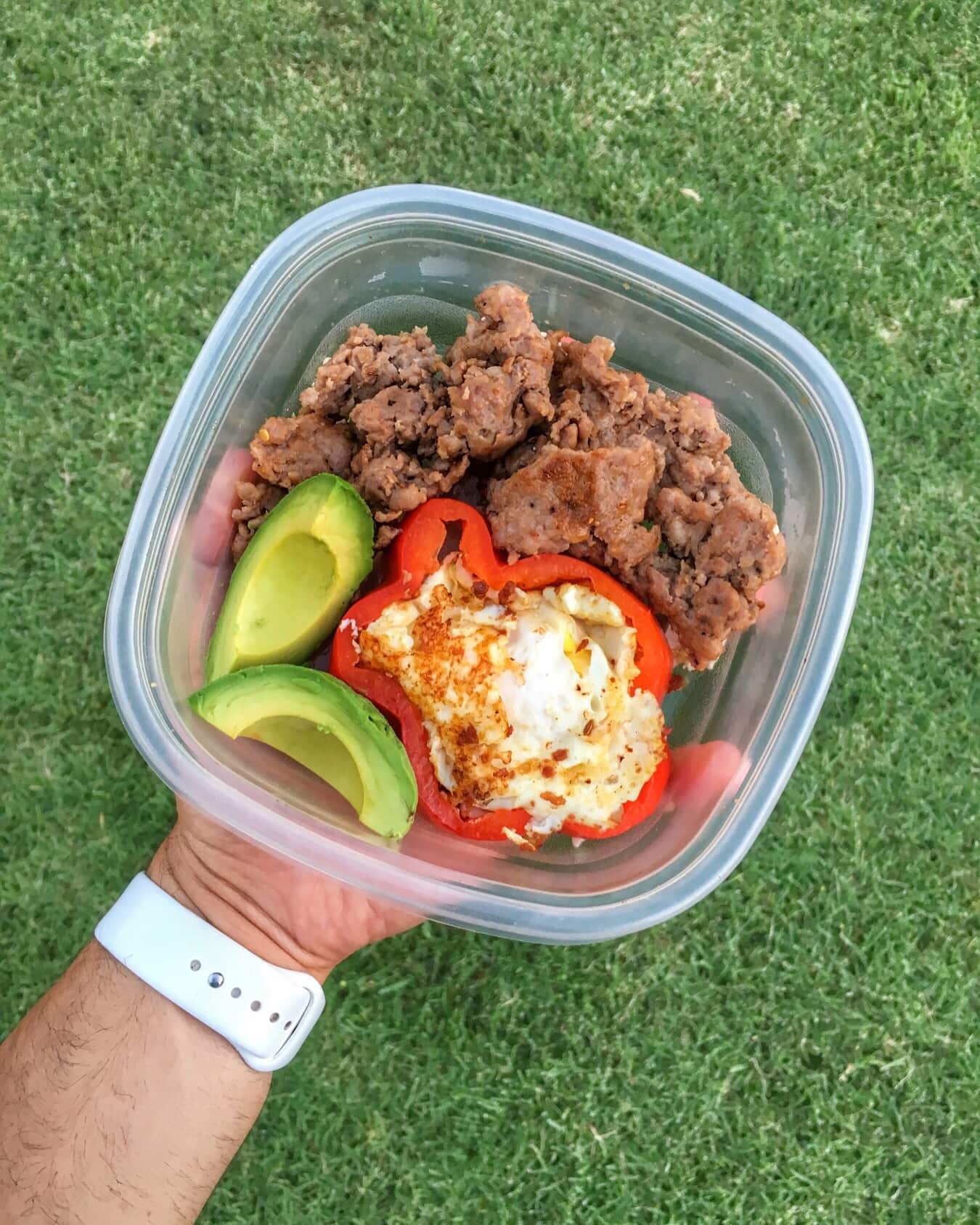 Egg, Sausage, Bell Pepper, and Avocado Breakfast Meal Prep ...