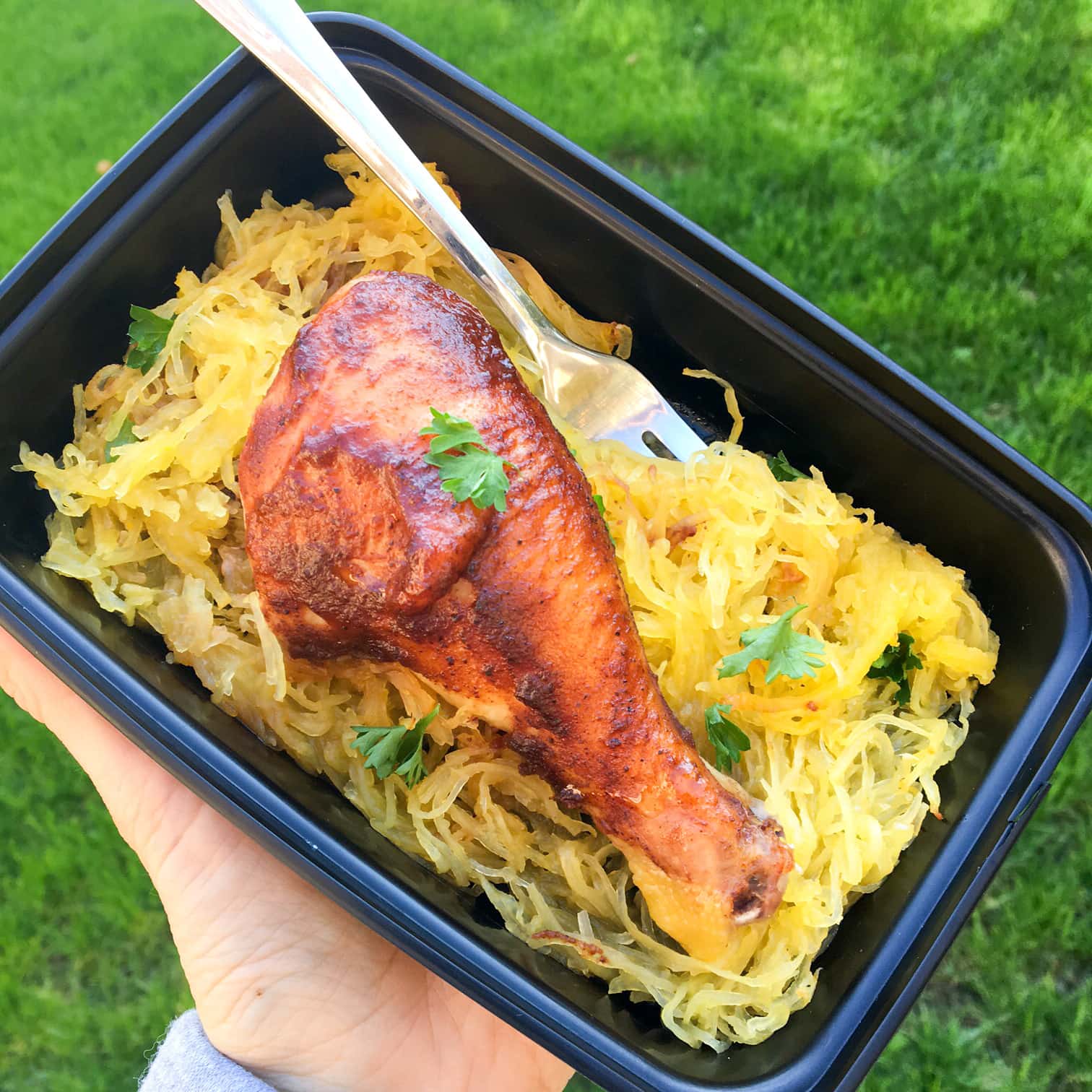 One Dish Spaghetti Squash Spicy q Chicken Drumsticks Meal Prep On Fleek