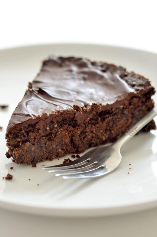 Vegan Triple Chocolate Brownie Cake_-8