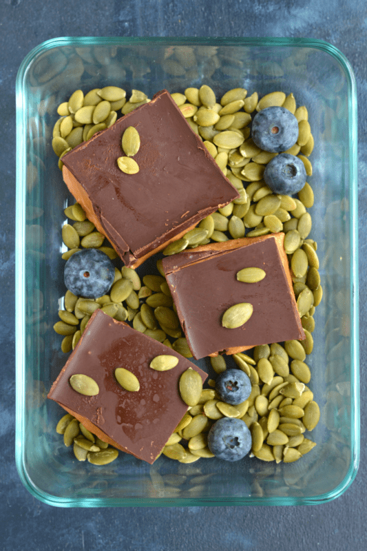 No Bake Chocolate Peanut Butter Bars 