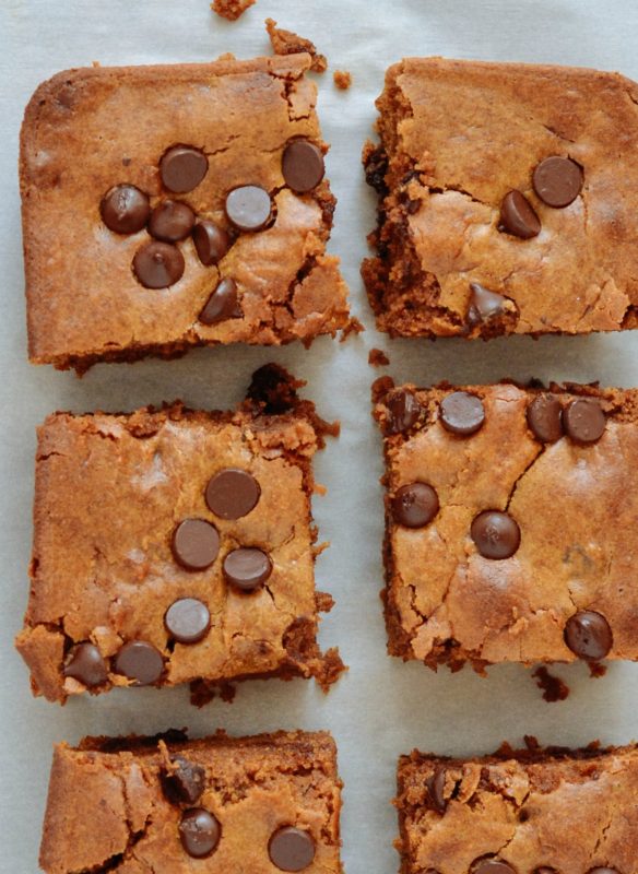 Dark Chocolate Gingerbread Spice Pumpkin Bars