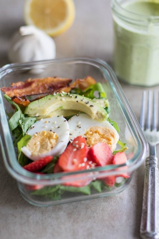 Whole30 Bacon & Strawberry Breakfast Salad