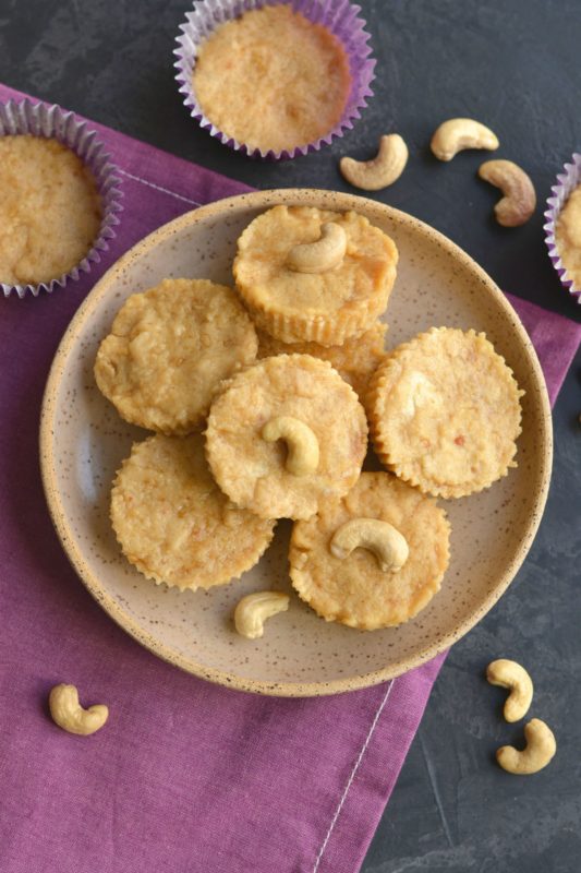 Keto Cashew Cheesecake Bites