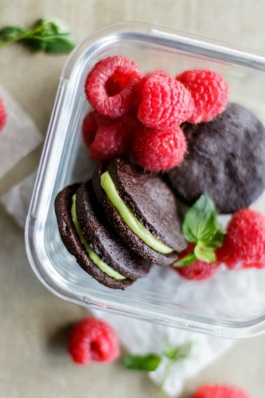 Healthy Vegan Mint Oreos