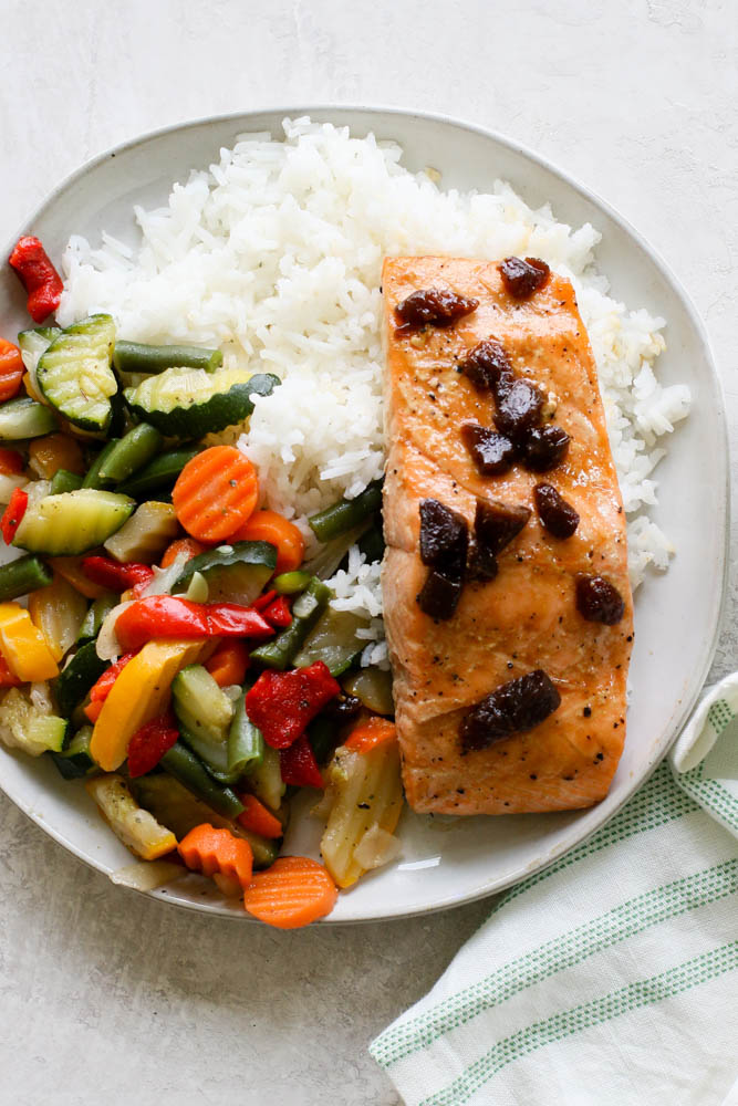 Paleo Apricot Salmon Meal Prep