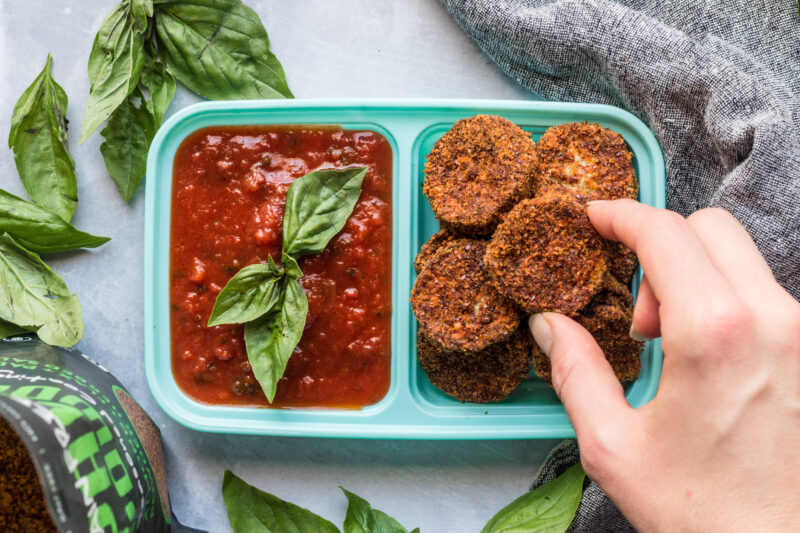 Baked Breaded Zucchini Bites with Marinara