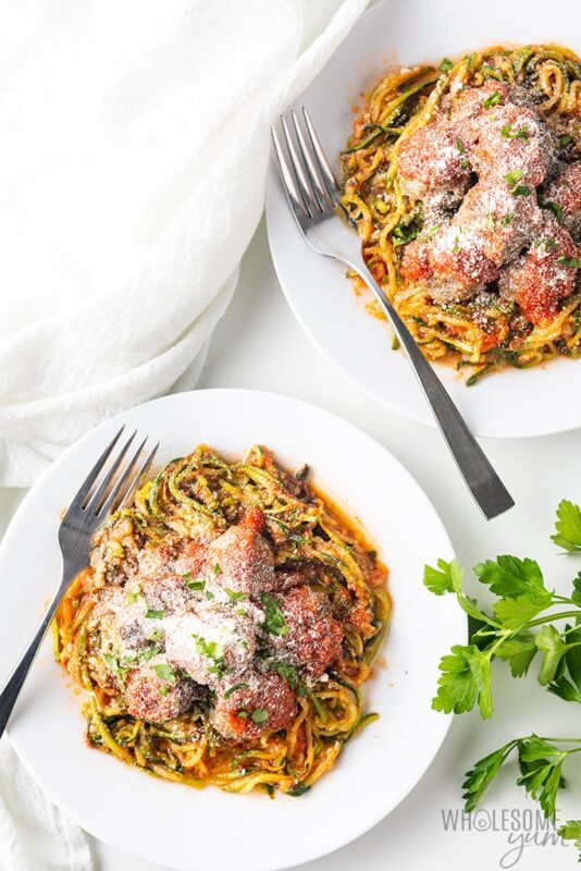 zucchini-spaghetti-and-meatballs-recipe-3