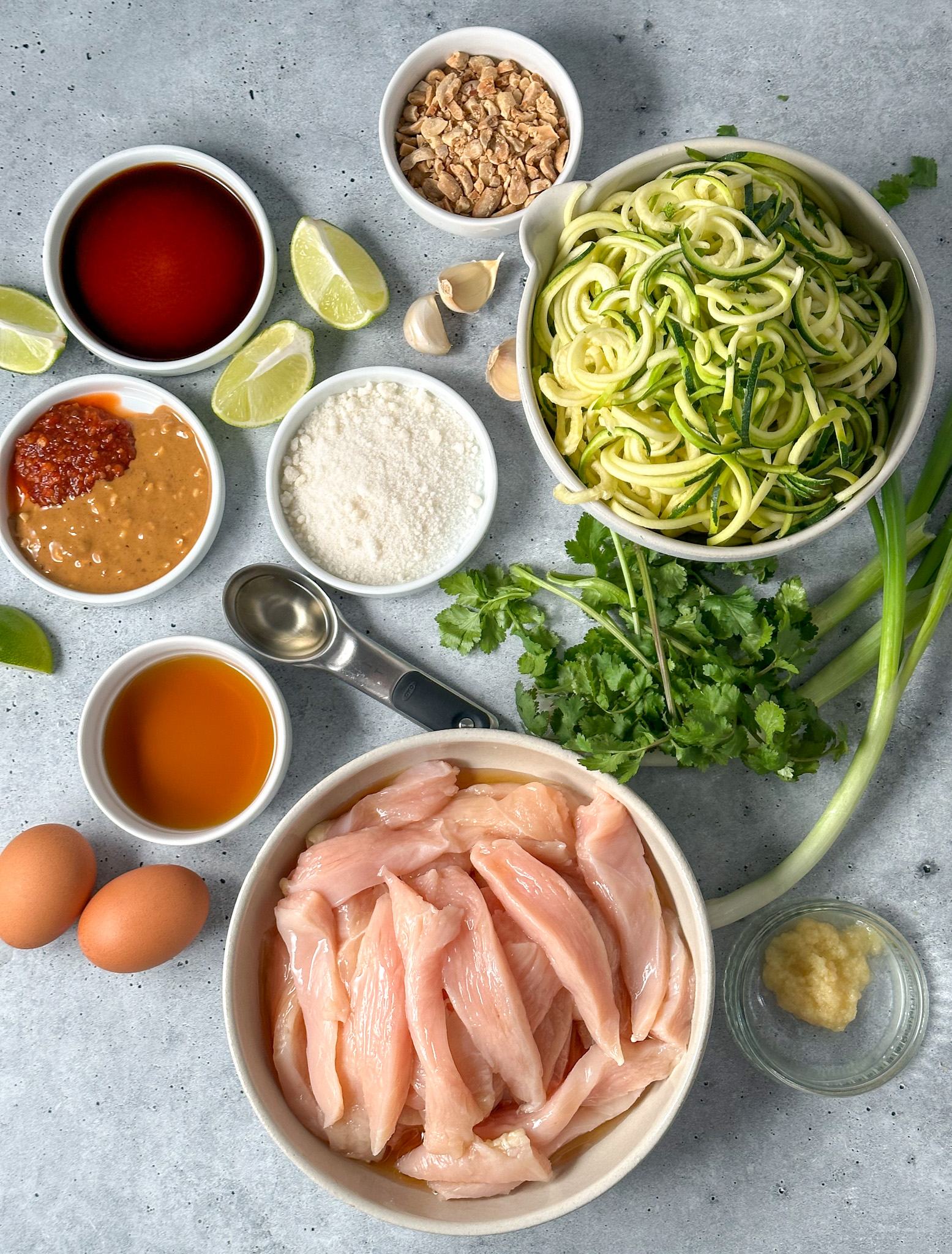 Chicken Pad Thai Zoodles | Meal Prep on Fleek